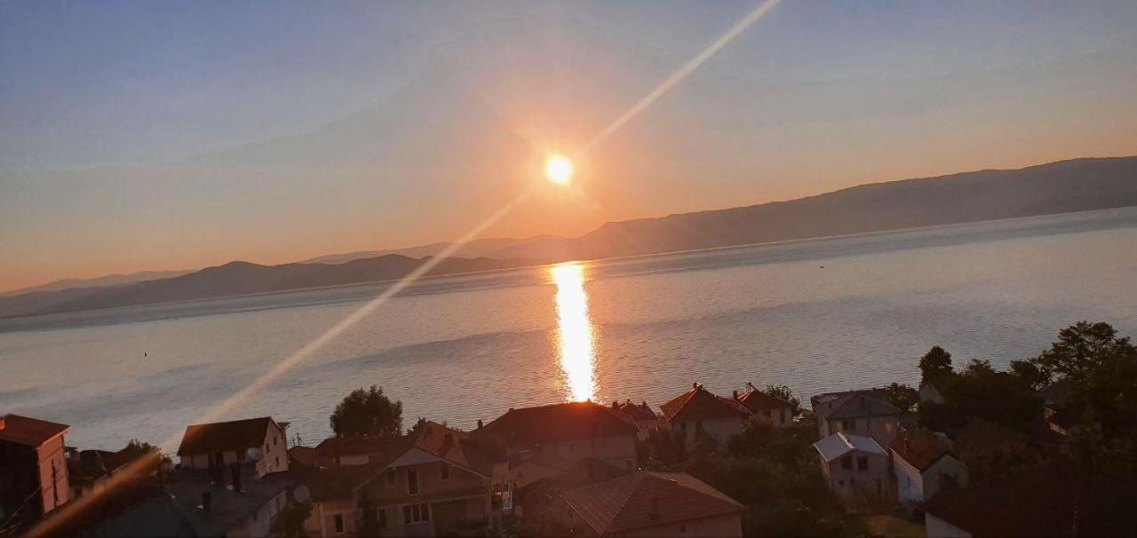 Vila Vista Magica Radozda Struga Buitenkant foto