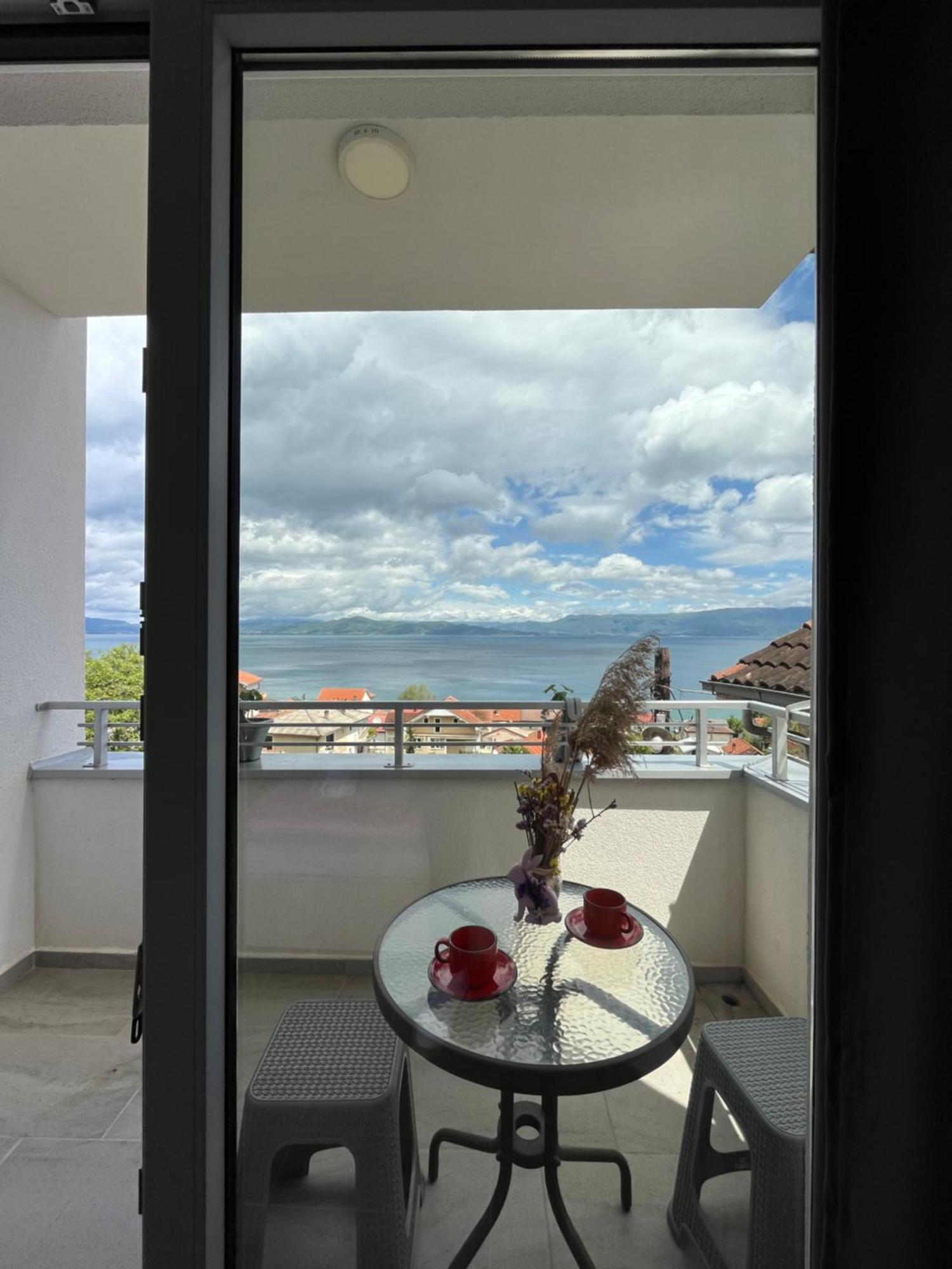 Vila Vista Magica Radozda Struga Buitenkant foto